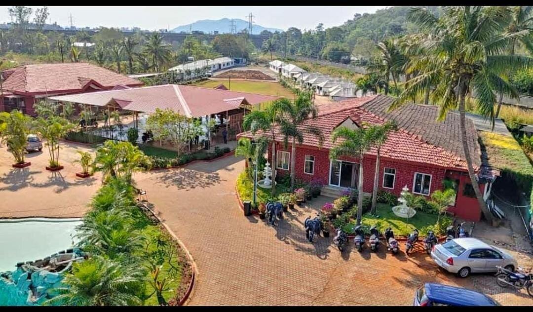 Whispering Woods Resort Lonavala Eksteriør billede